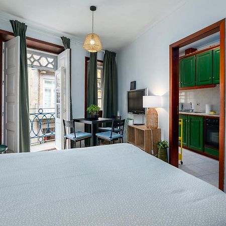 Renovated Feb25 Clerigos Cozy Balcony With Self Check In Apartment Porto Exterior photo